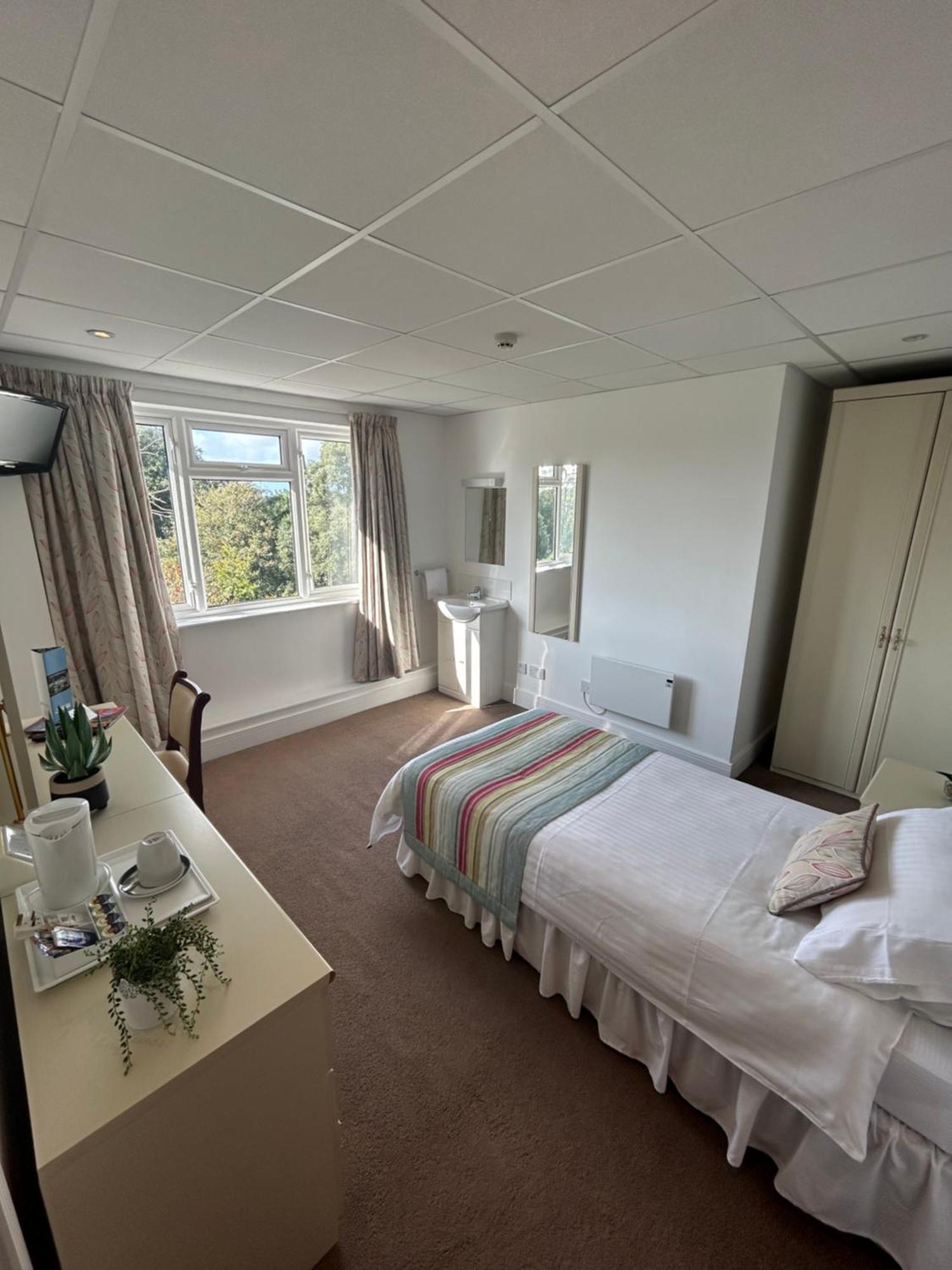 Westhill Country Hotel Ст. Хейлир Джерси Экстерьер фото